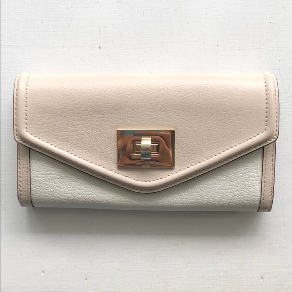 NWT Authentic Kate Spade Wallet